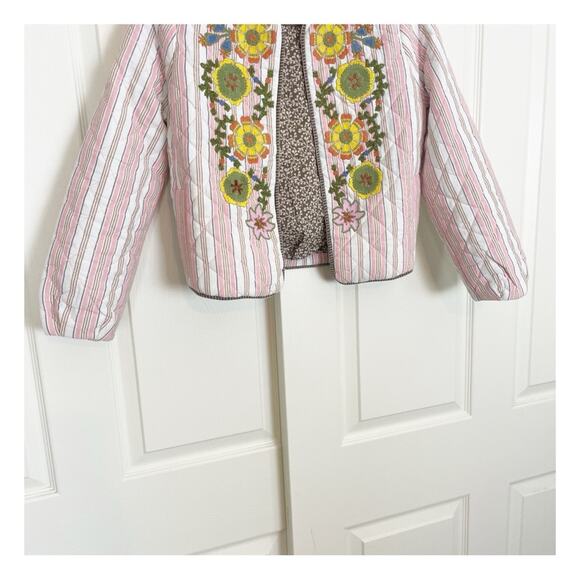 Boden Embroidered Striped Quilted Jacket Crop Length Beaded Pink White Sz XS - Picture 5 of 13
